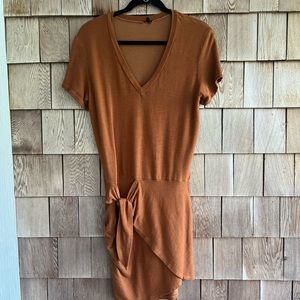 Monrow Dress, brown L, made in USA great condition!